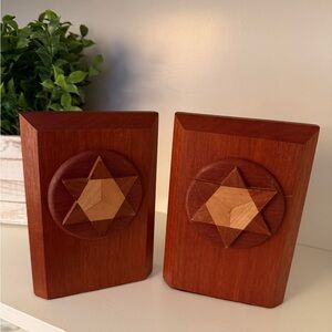 Ram-Sand Cherry Wood Engraved Accent 3D Panel Star of David Bookends